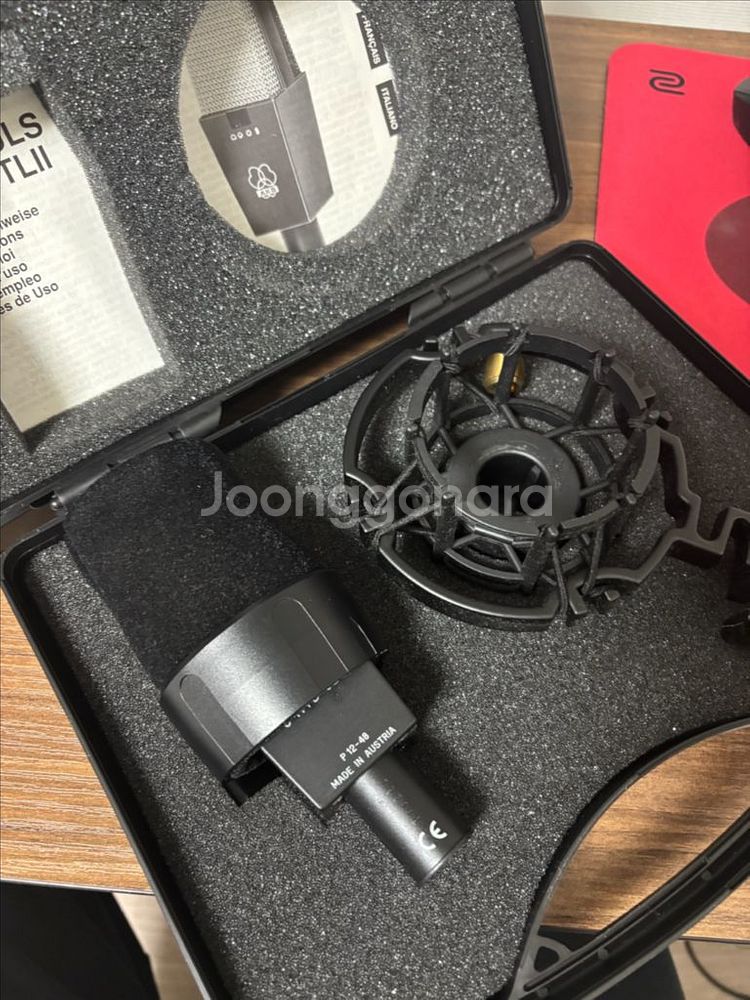 AKG C414 B ULS 마이크 판매--1