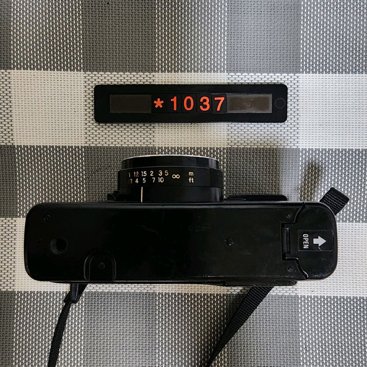 야시카 35 MF-1 필름카메라 이미지