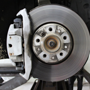 BMW F10 M550d,i 순정브레이크 캘리퍼 삽니다