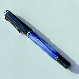 펠리칸 M205 블루마블 EF닙