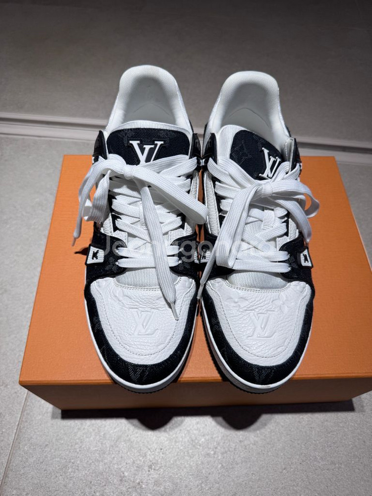 루이비통 LV 트레이너 블랙--1