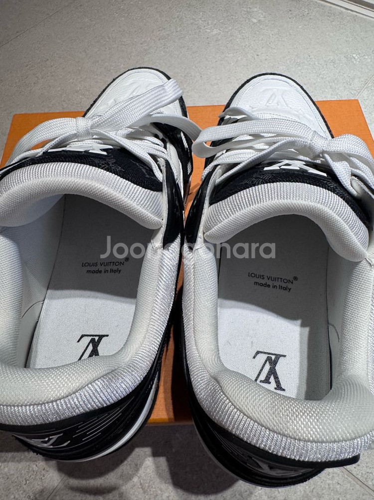 루이비통 LV 트레이너 블랙--3