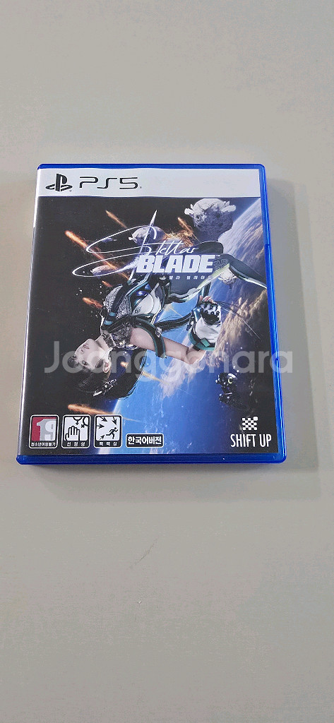 PS5 게임팝니다 (라오어 33원정대 P의거짓 스텔라)--3