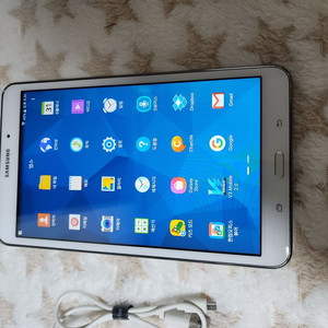 삼성갤럭시탭4. SM-T330.16G.8인치