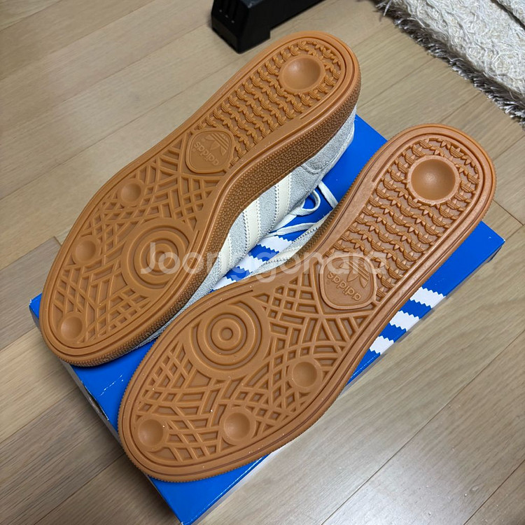 아디다스 스페지알 원더 실버 275--1