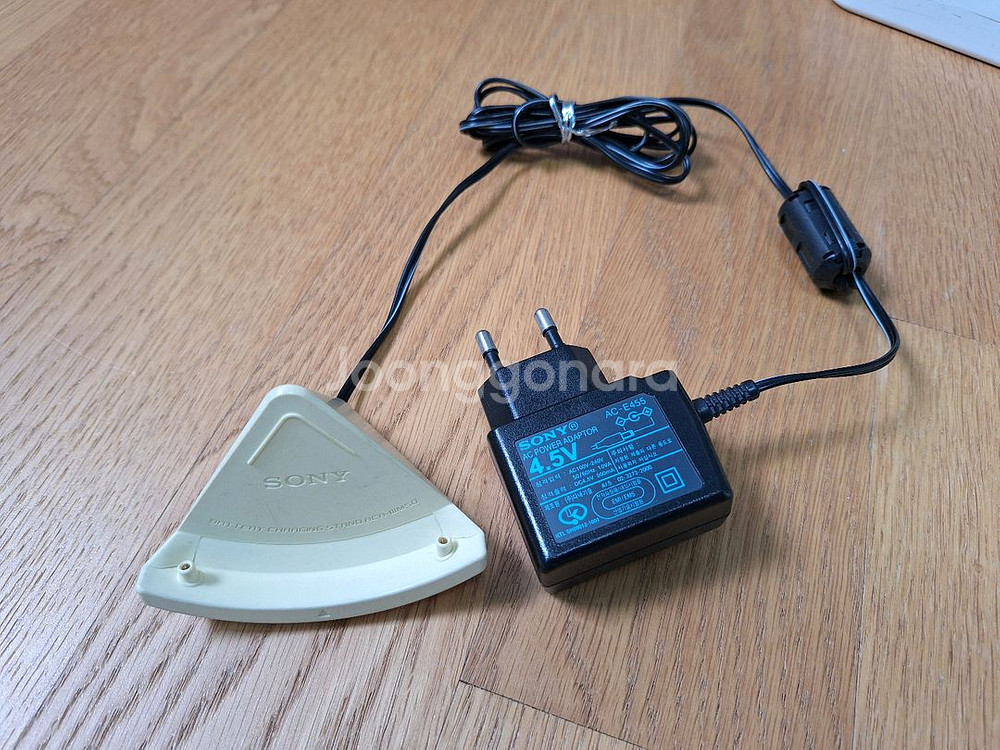 소니 워크맨 CD플레이어,CDP 충전 거치대,스텐드판매--0