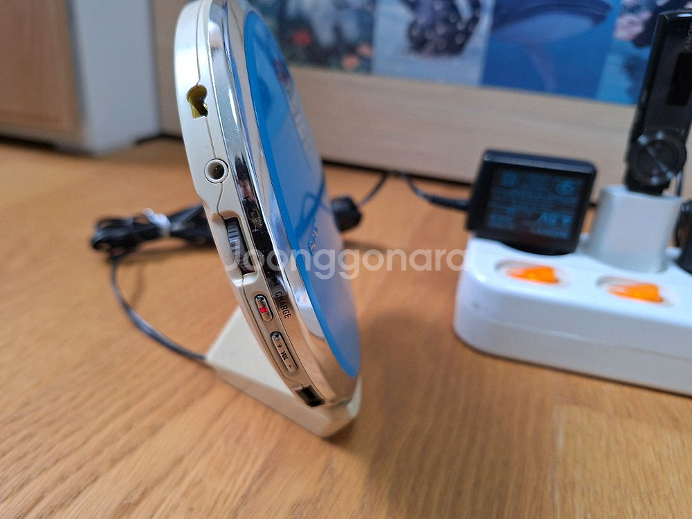 소니 워크맨 CD플레이어,CDP 충전 거치대,스텐드판매--2