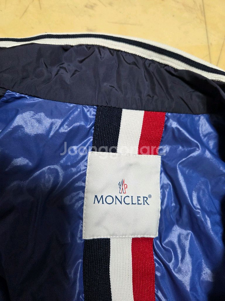 몽클레어 정품 남아용 경량 재킷--4
