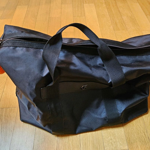 팬텀 검정색 보스턴백 새상품