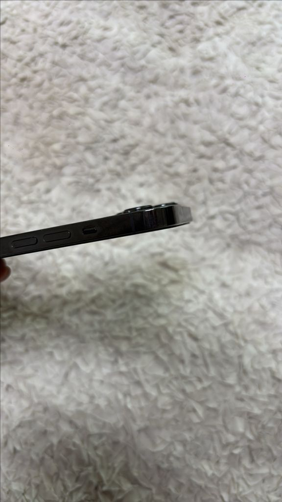 아이폰 13Pro 이미지