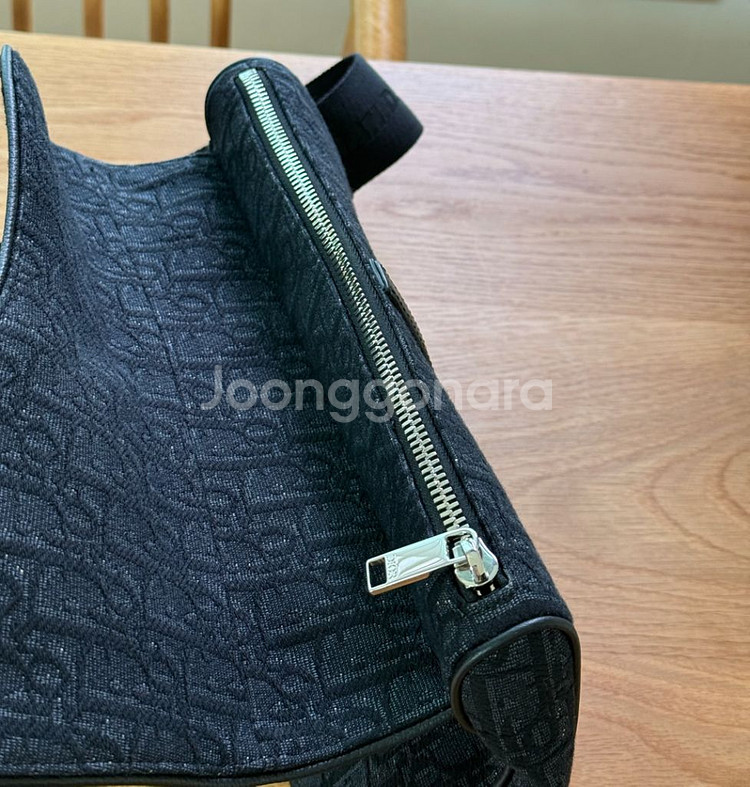 디올 옴므 새들백--4