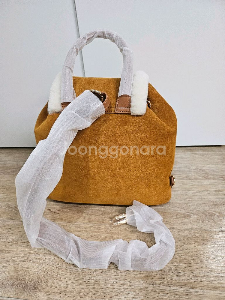 UGG 어그 미니 백팩 새상품--1