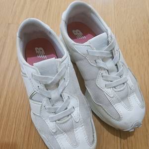 뉴발란스 키즈 네파 휠라 185 190 사이즈