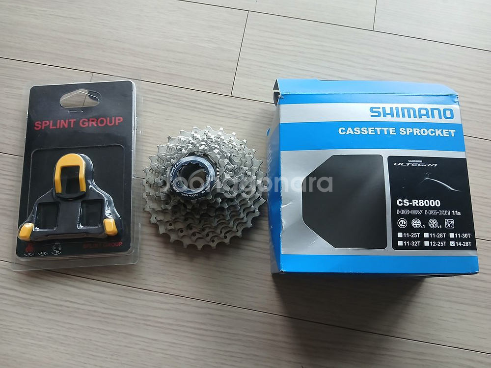 시마노 울테그라 스프라켓 11단 CS-R8000--1