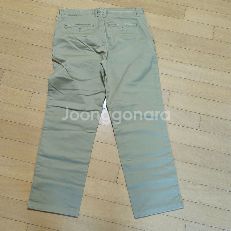 무신사스탠다드 레귤러 핏 치노 팬츠 [베이지]--1