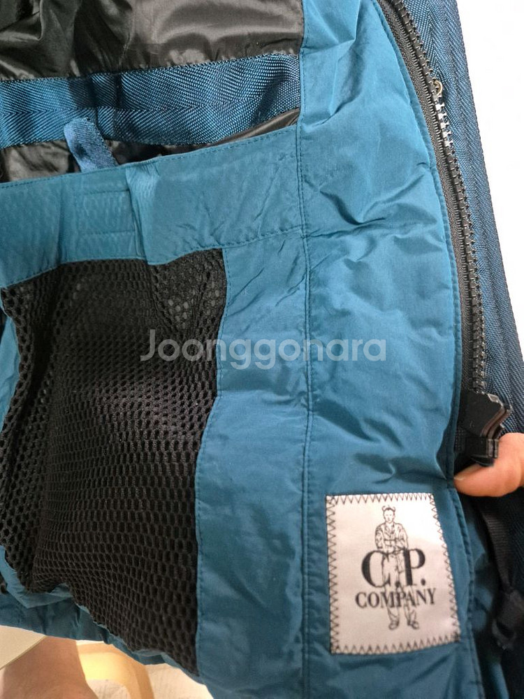 CP 컴퍼니 패딩(95) 여성가능--3