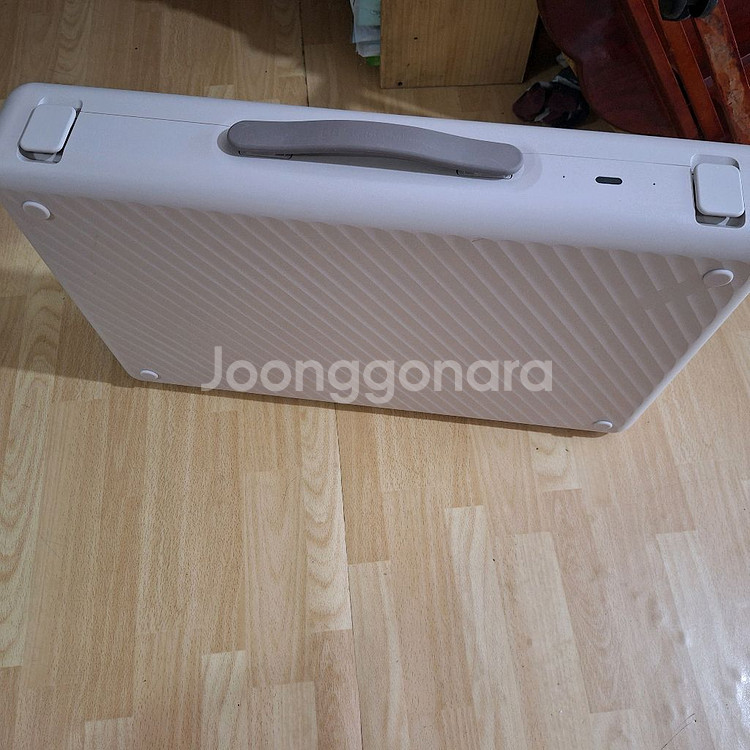 LG 스탠바이미 Go 27인치 판매합니다- 넷플릭스,--0