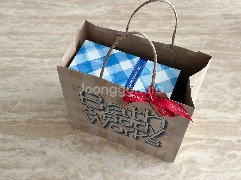 배스앤바디웍스 워시,로션,미스트 선물세트 (새상품)--2