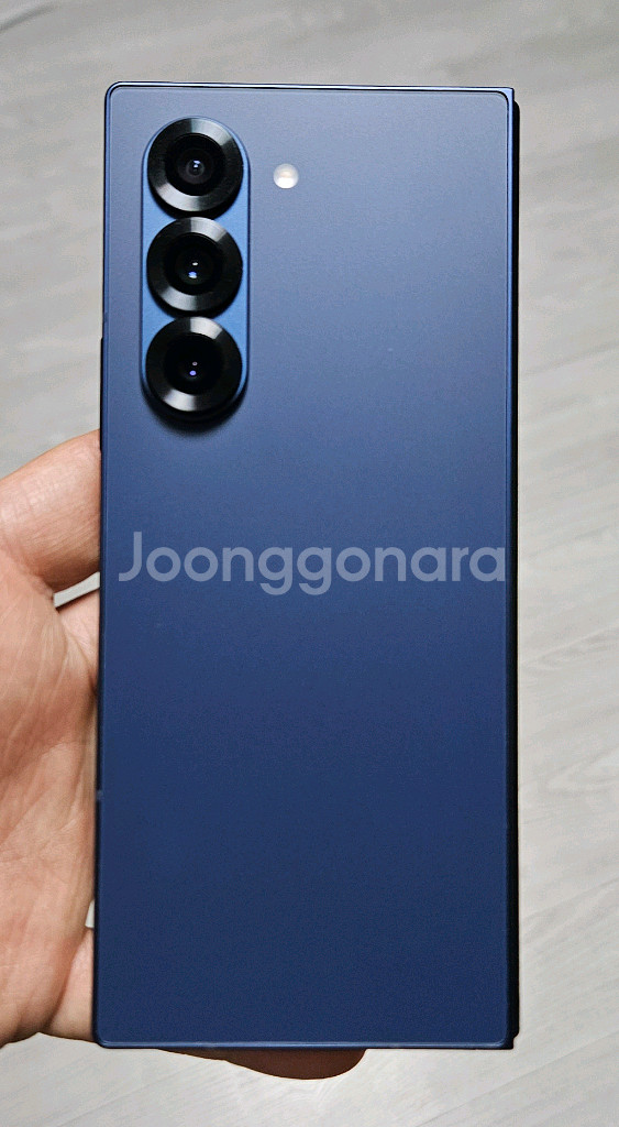 갤럭시 Z폴드6 블루 256GB A급 싸게 팝니다.--3