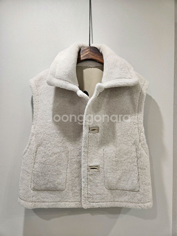 더캐시미어 램스퍼베스트--2