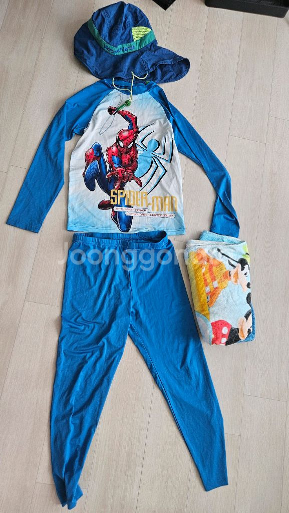 150호 래쉬가드--0