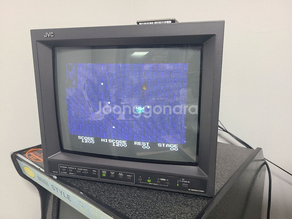 대구)15인치 방송용모니터 방모 JVC-TMH150C--0
