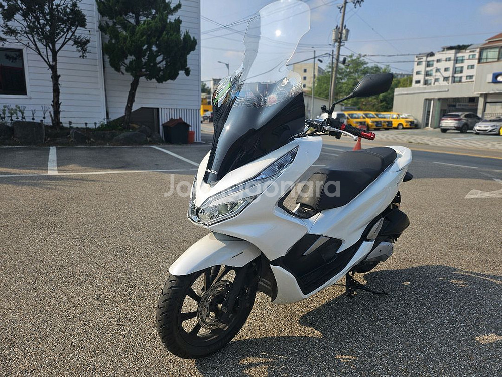 혼다PCX125 / 19년식 / 2만키로 / 125만원--2
