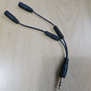AUX 3.5mm Y형 이어폰 분배 케이블