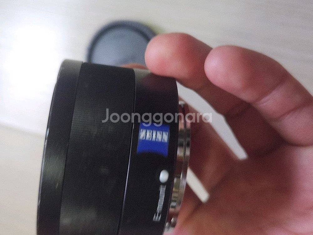 소니 FE 35mm f2.8 칼짜이즈 팬케잌 풀프레임--0