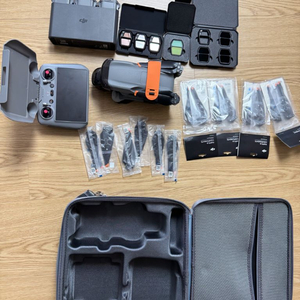 DJI AIR3S 드론 판매합니다. 악세사리 다수 케어