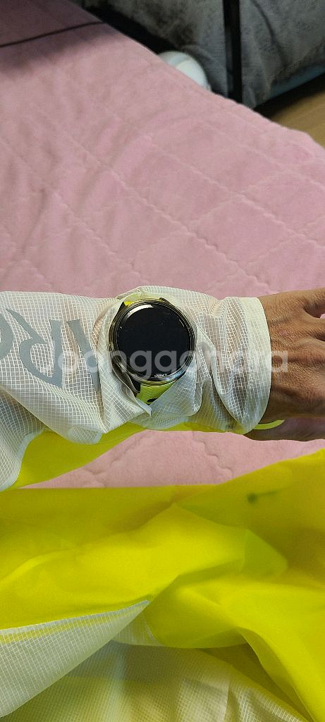 아크테릭스 노반 윈드쉘 팝니다 새상품--3