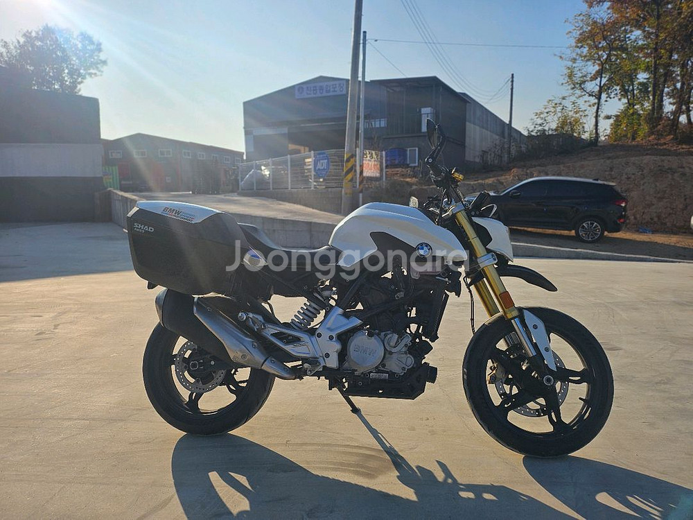 BMW G310R / 18년식 / 2만키로 / 270만--0