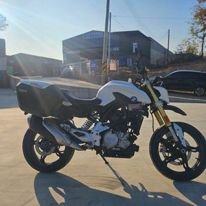 BMW G310R / 18년식 / 2만키로 / 270만