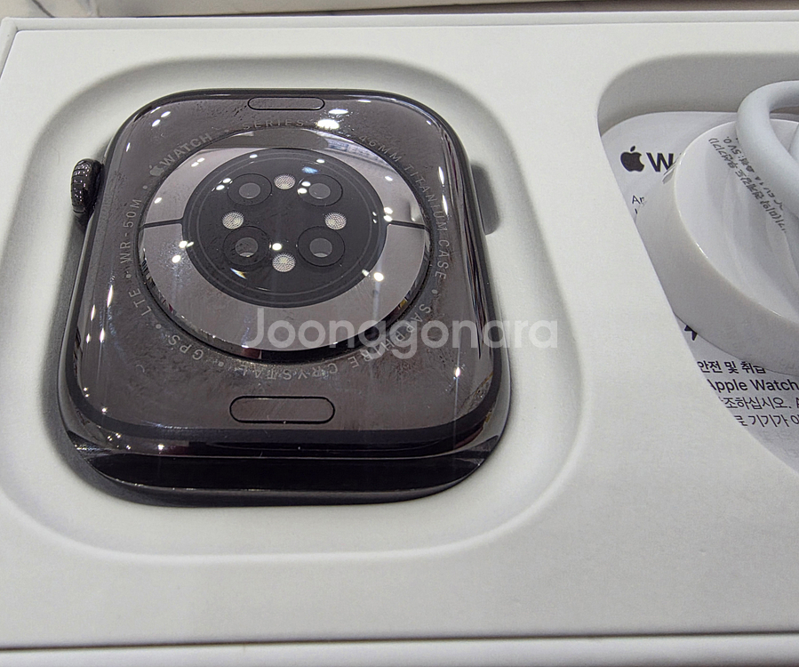 애플워치10 티타늄 46mm GPS+Cellular--3