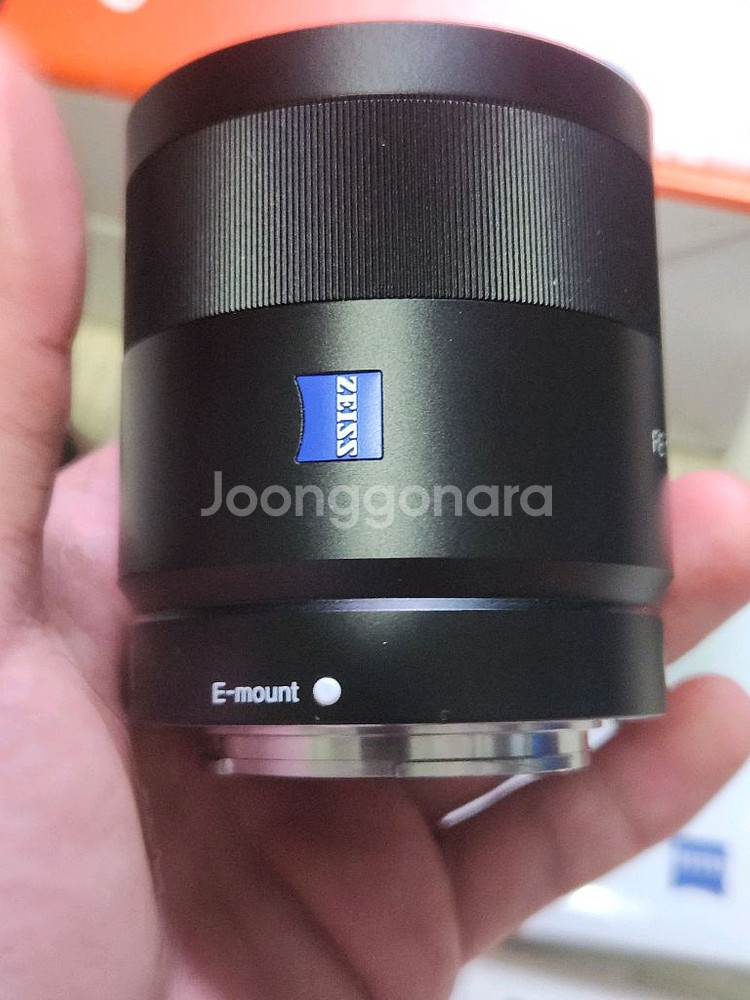 소니 FE 55mm f1.8 칼짜이즈 풀프레임 렌즈--1
