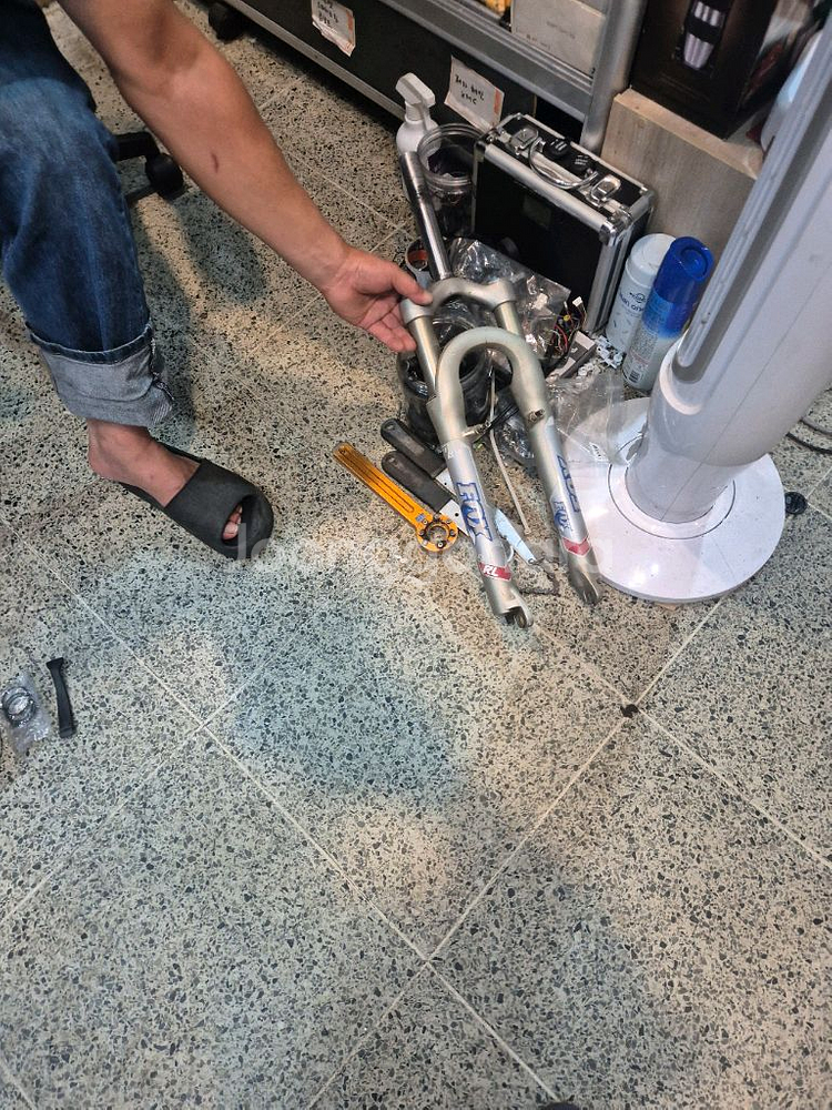 폭스샥 26인치 림브레이크 길이 18CM.--2