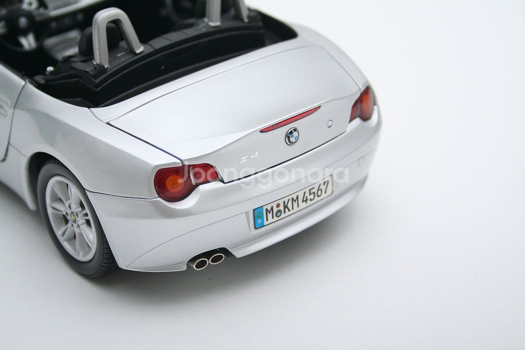 교쇼 BMW Z4 다이캐스트 1:18--2