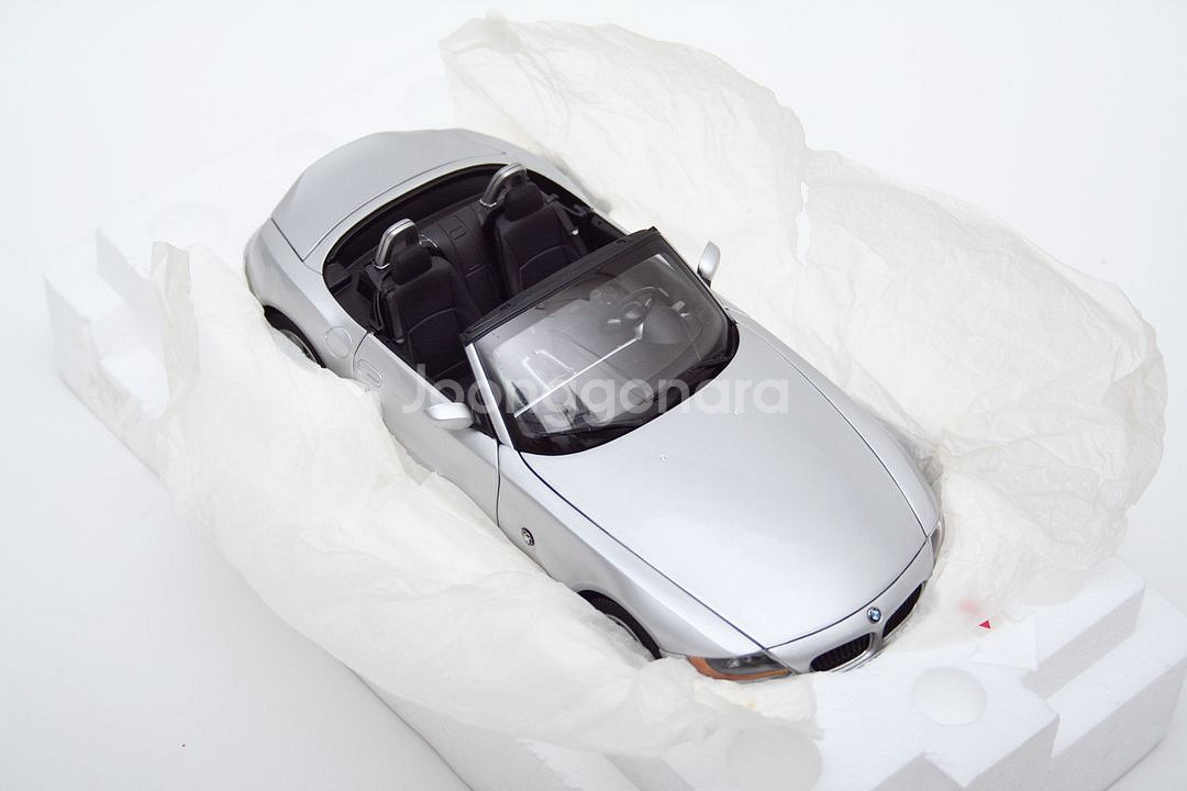 교쇼 BMW Z4 다이캐스트 1:18--8