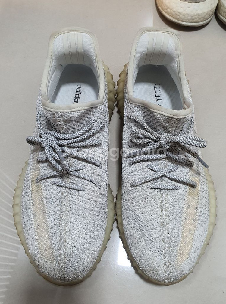 아디다스 이지 부스트 리플렉트 265사이즈 23만원--0