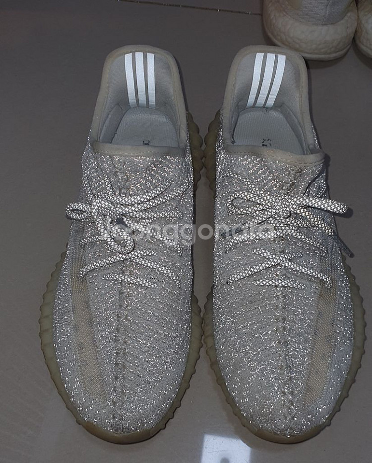 아디다스 이지 부스트 리플렉트 265사이즈 23만원--1