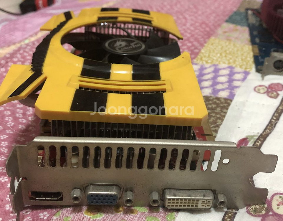 그래픽카드 GTS250--0