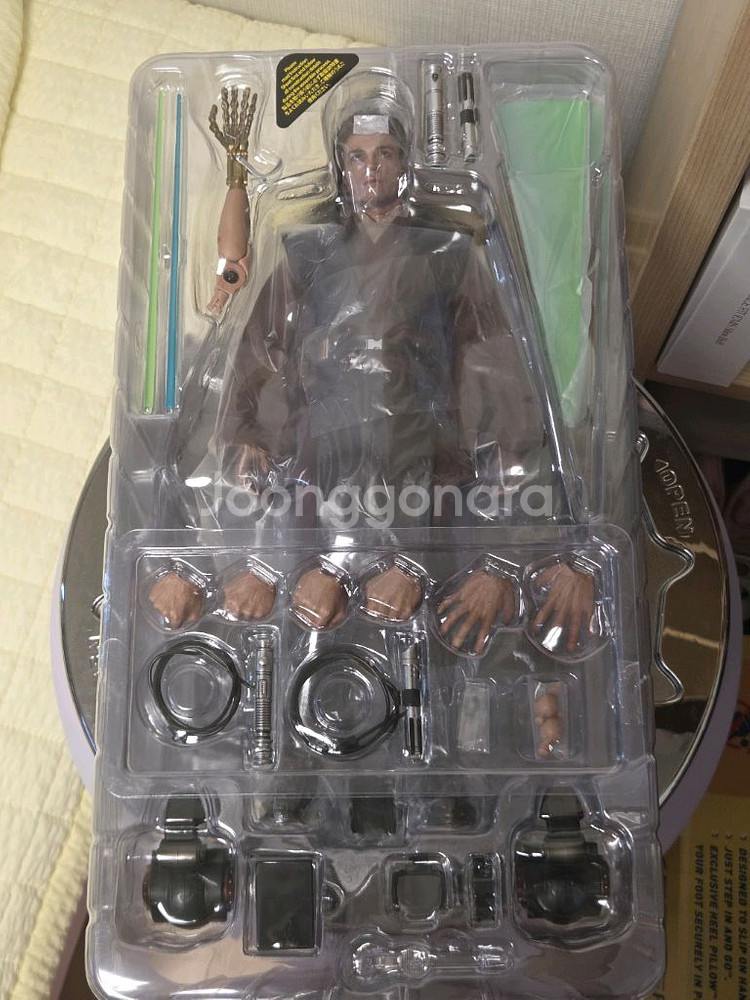 핫토이 스타워즈 아나킨 MMS677 단순개봉--2