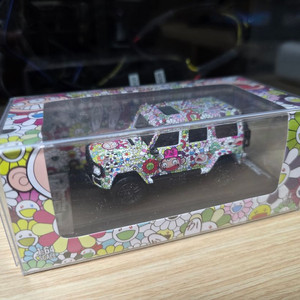 타임마이크로 모던아트 벤츠 G550 무라카미 해피플라워