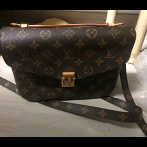 루이비통 가방