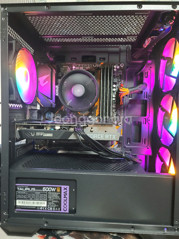 AMD 라이젠5 5600x 게임용 컴퓨터 팝니다(PC)--3