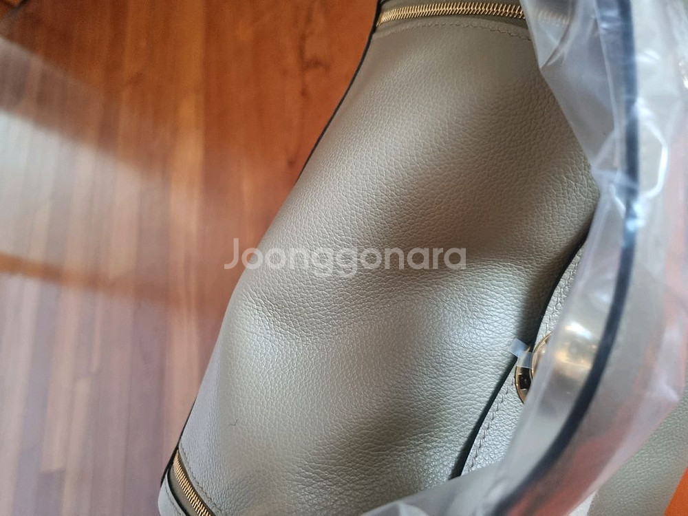 에르메스 린디26 베쥬마르파 새상품--1