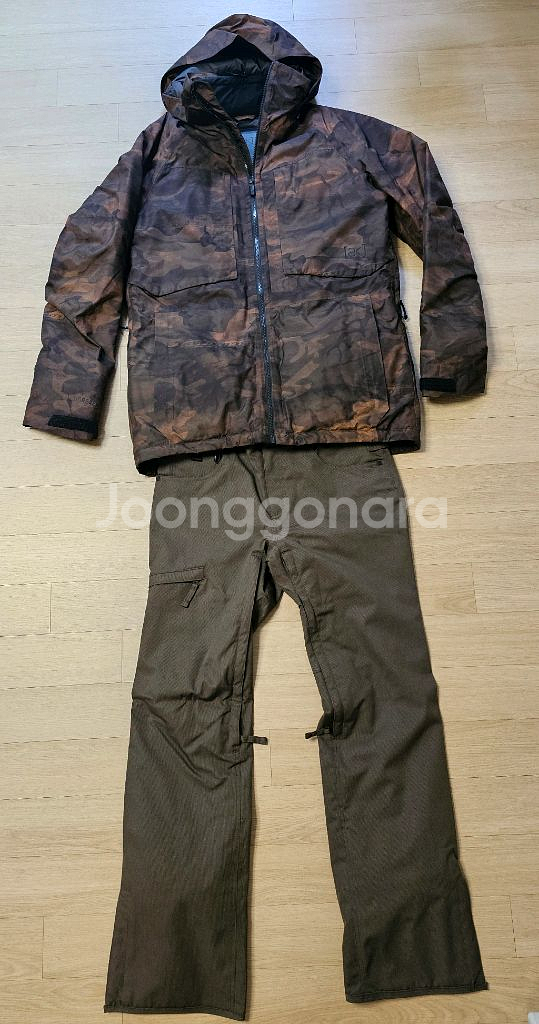 Burton 버튼 고어텍스 스키/보드복 상하의 세트--0