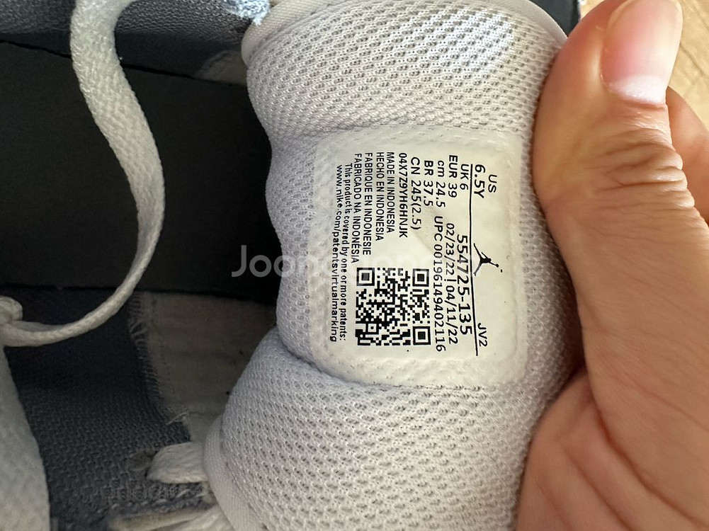 [245]조던1 미드 화이트 스텔스--3