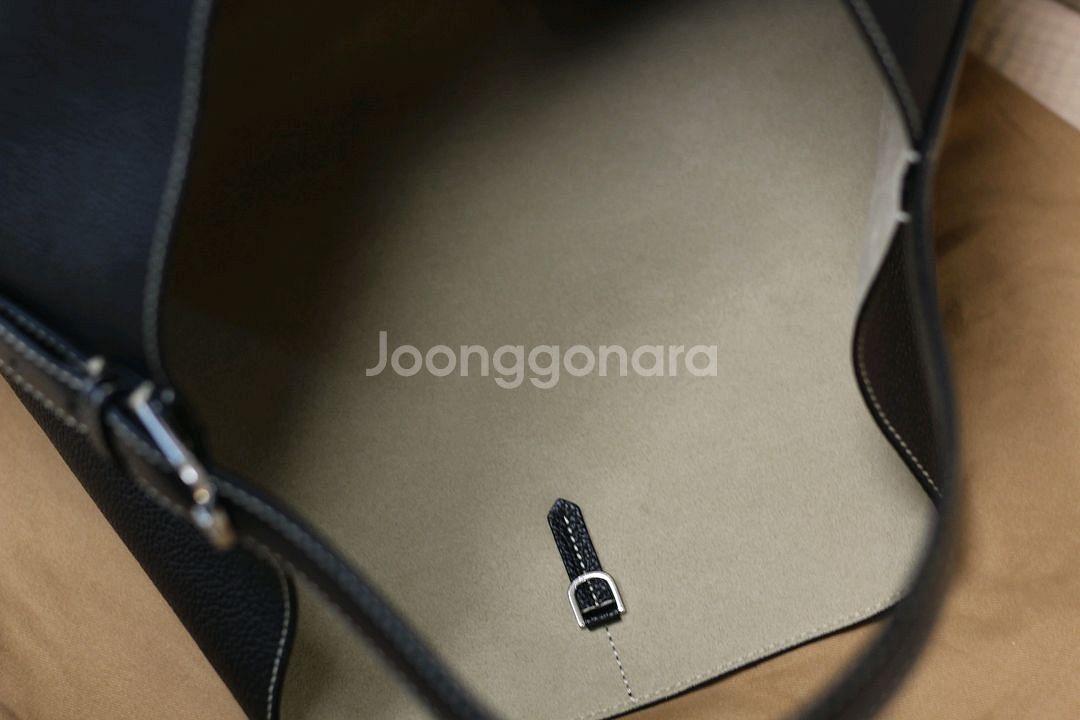 토템 벨티드 토트 블랙 그레인 가방 백--3
