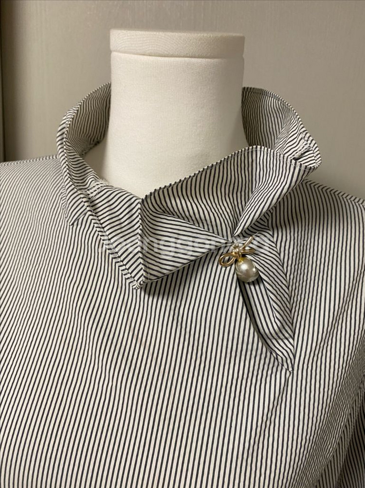 룸나인 스트라이프 블라우스--3
